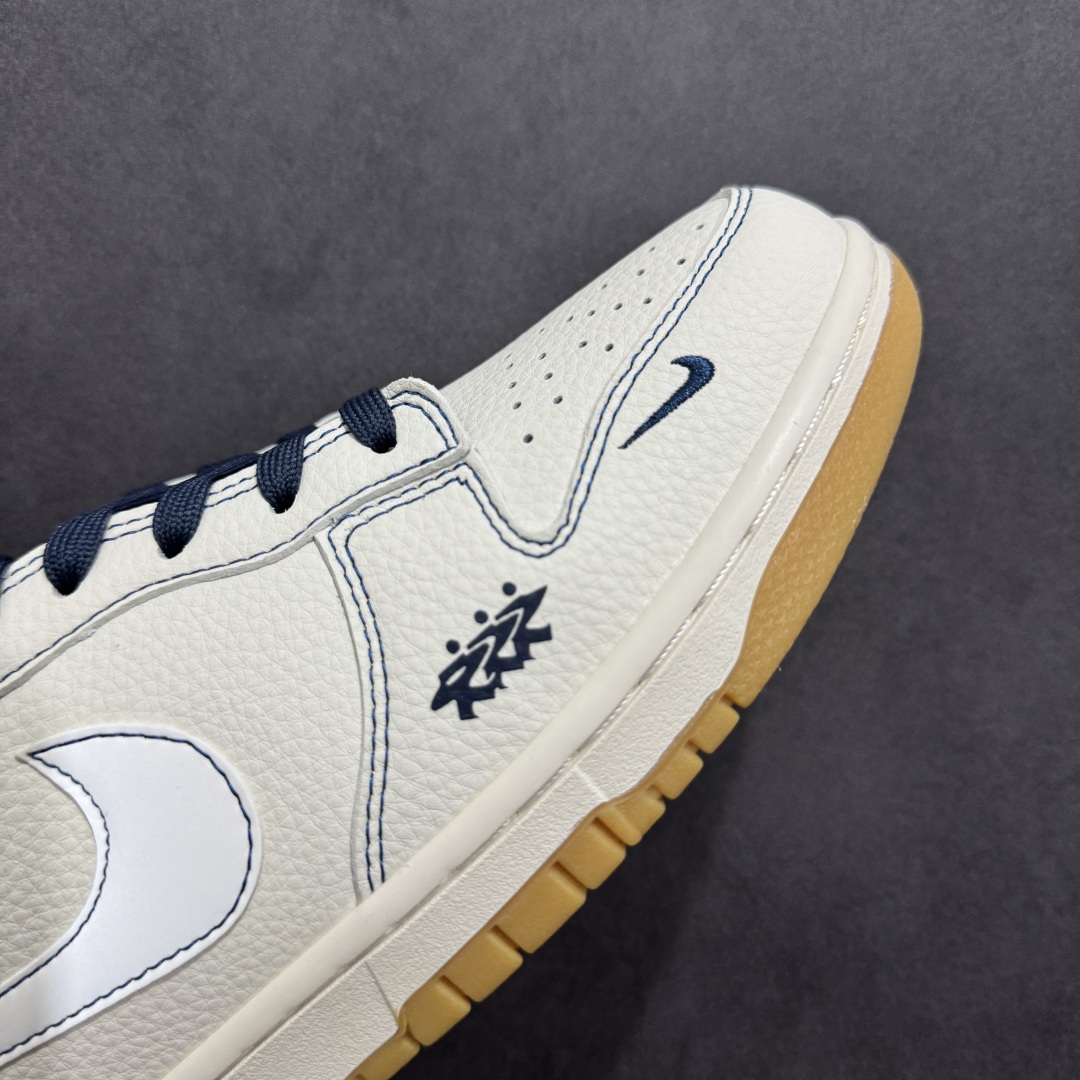 280  【定制版】Nike SB Dunk Low 斯图西联名 蓝线生胶 周年高端定制 低帮休闲板鞋 JJ2508-559
