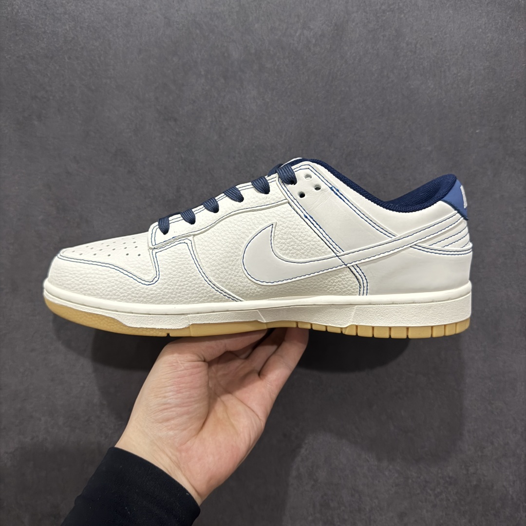 280  【定制版】Nike SB Dunk Low 斯图西联名 蓝线生胶 周年高端定制 低帮休闲板鞋 JJ2508-559