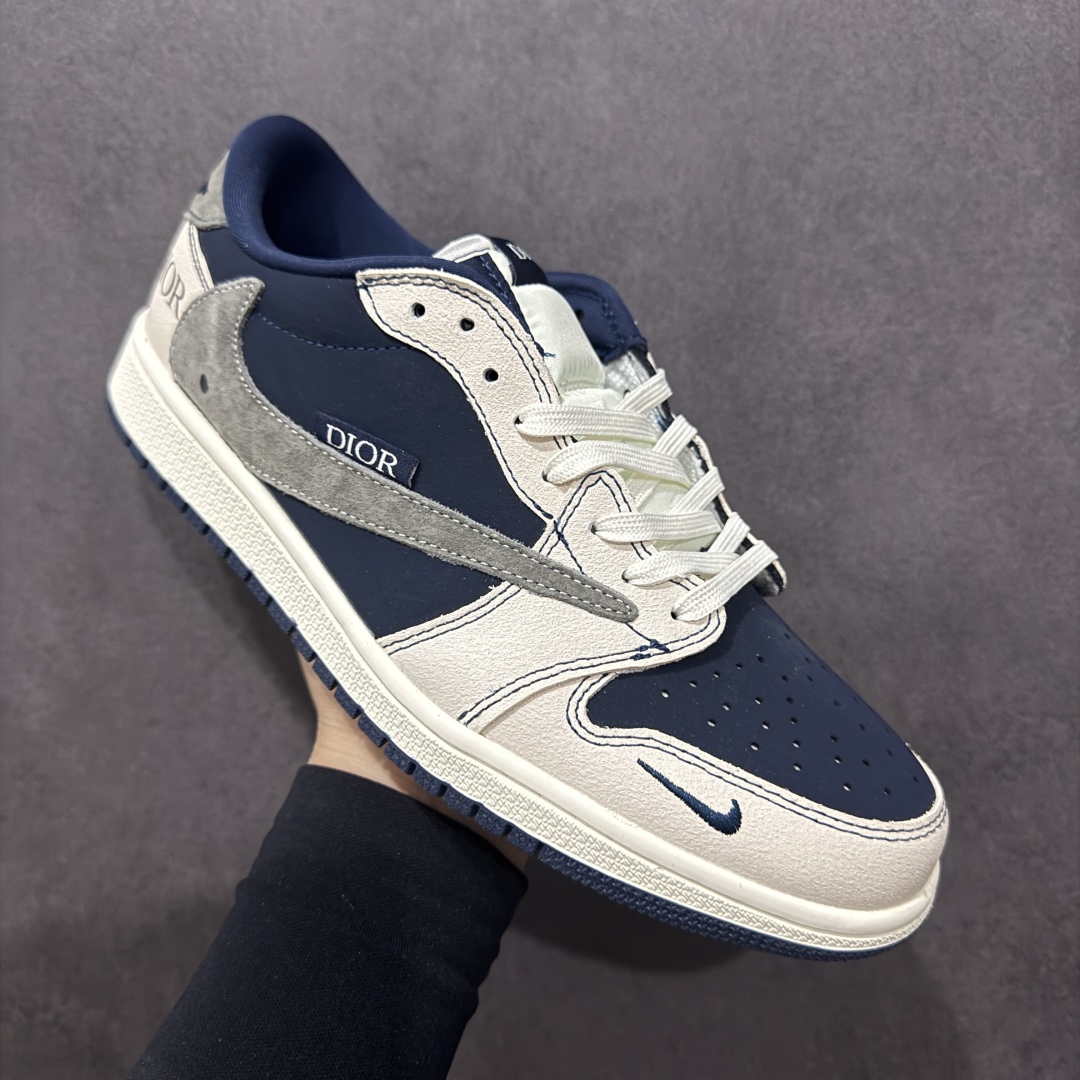 280  【定制版】Travis Scott x Fragment Design x Air Jordan 1 Low OG SP AJ1 乔1 迪奥联名 典雅黑灰 低帮文化休闲板鞋 XS2024-012