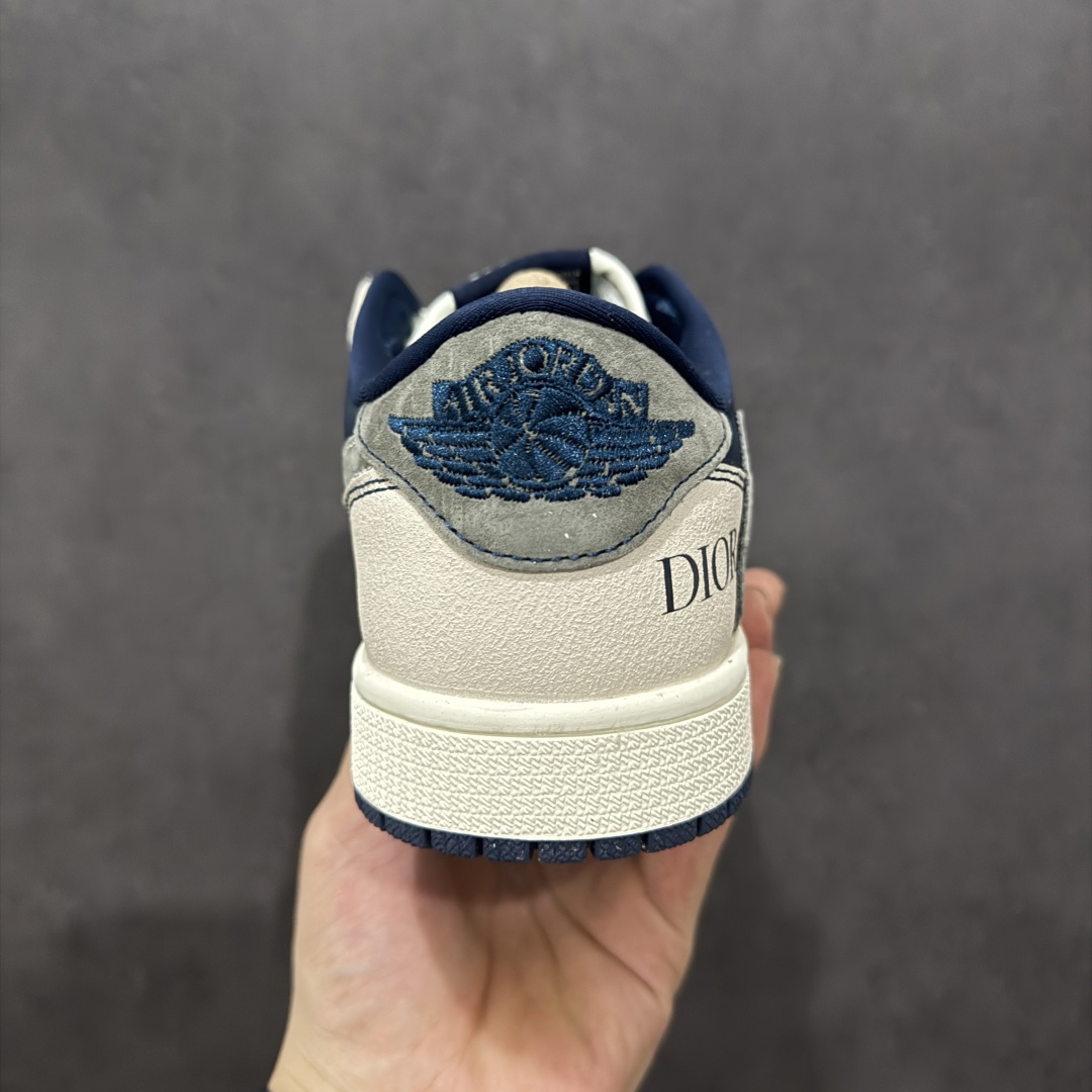 280  【定制版】Travis Scott x Fragment Design x Air Jordan 1 Low OG SP AJ1 乔1 迪奥联名 典雅黑灰 低帮文化休闲板鞋 XS2024-012
