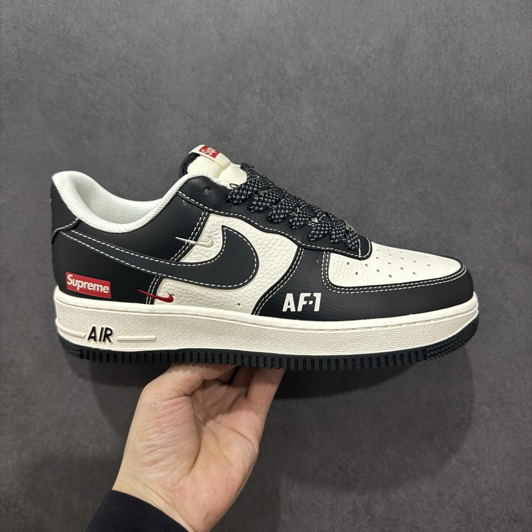 260  Nike Air Force 1 Low 07 x Supreme 黑白双小钩满天星 HH7518-053