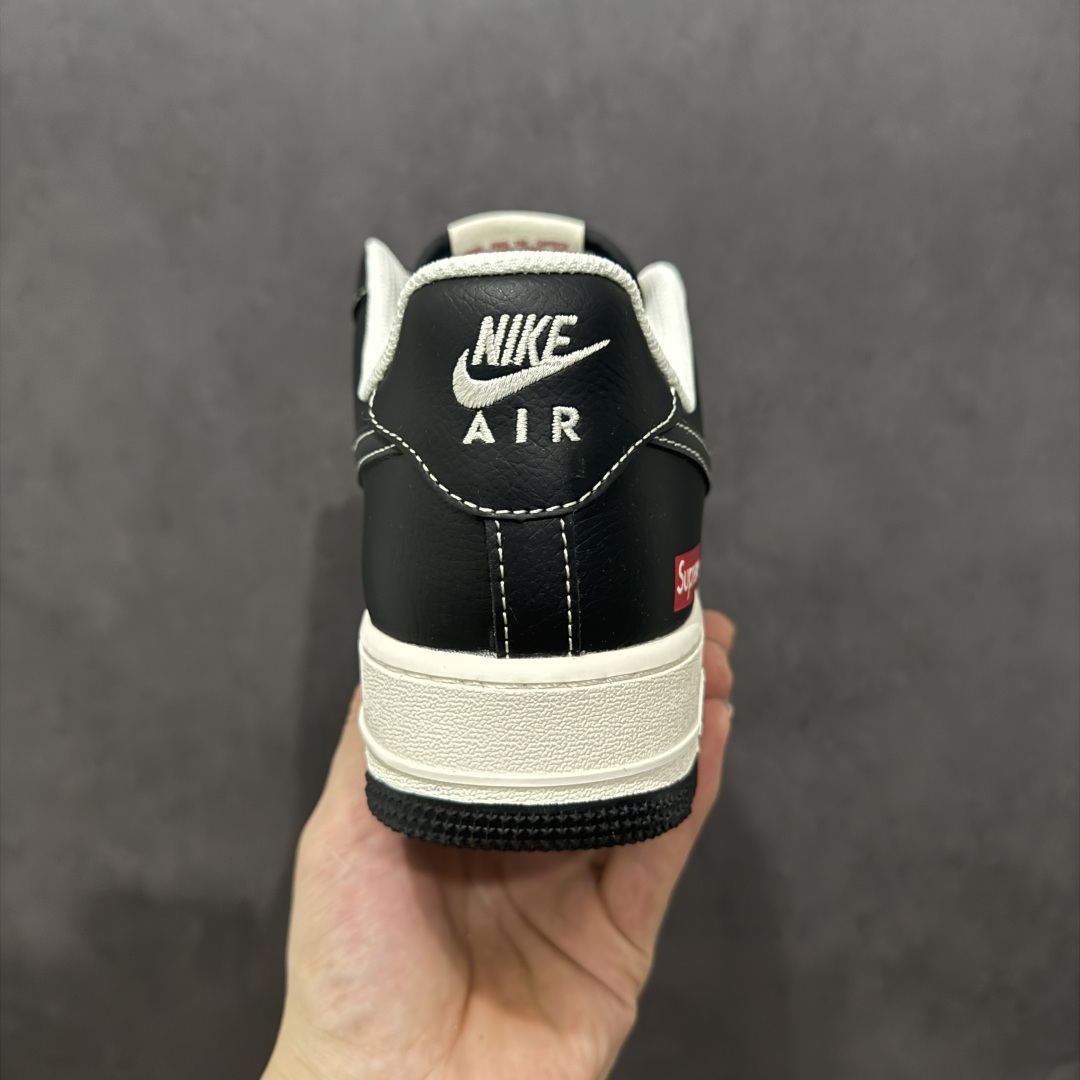 260  Nike Air Force 1 Low 07 x Supreme 黑白双小钩满天星 HH7518-053