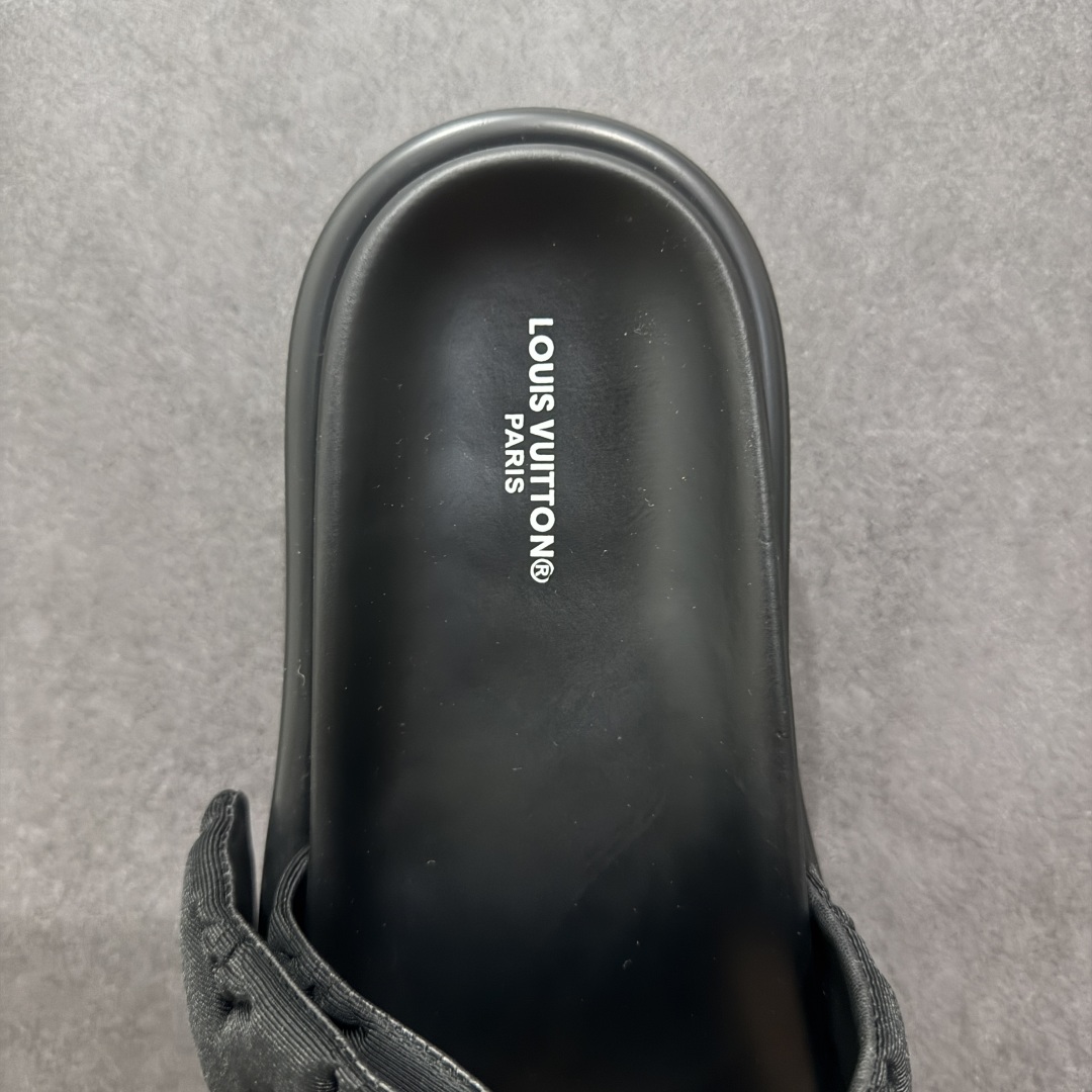 图片[7]-【纯原礼盒版】LOUIS VUITTON 路易威登2024 𝐬𝐬💛春夏最新爆款魔术贴系列 情侣款厚底拖鞋 代购级别稀品上新💫 鞋面：LV进口5D打印花布，牛皮内里 大底：原版开模大底 原版全套礼盒包装 尺码： 35-45 底高4.5cm-选品中心