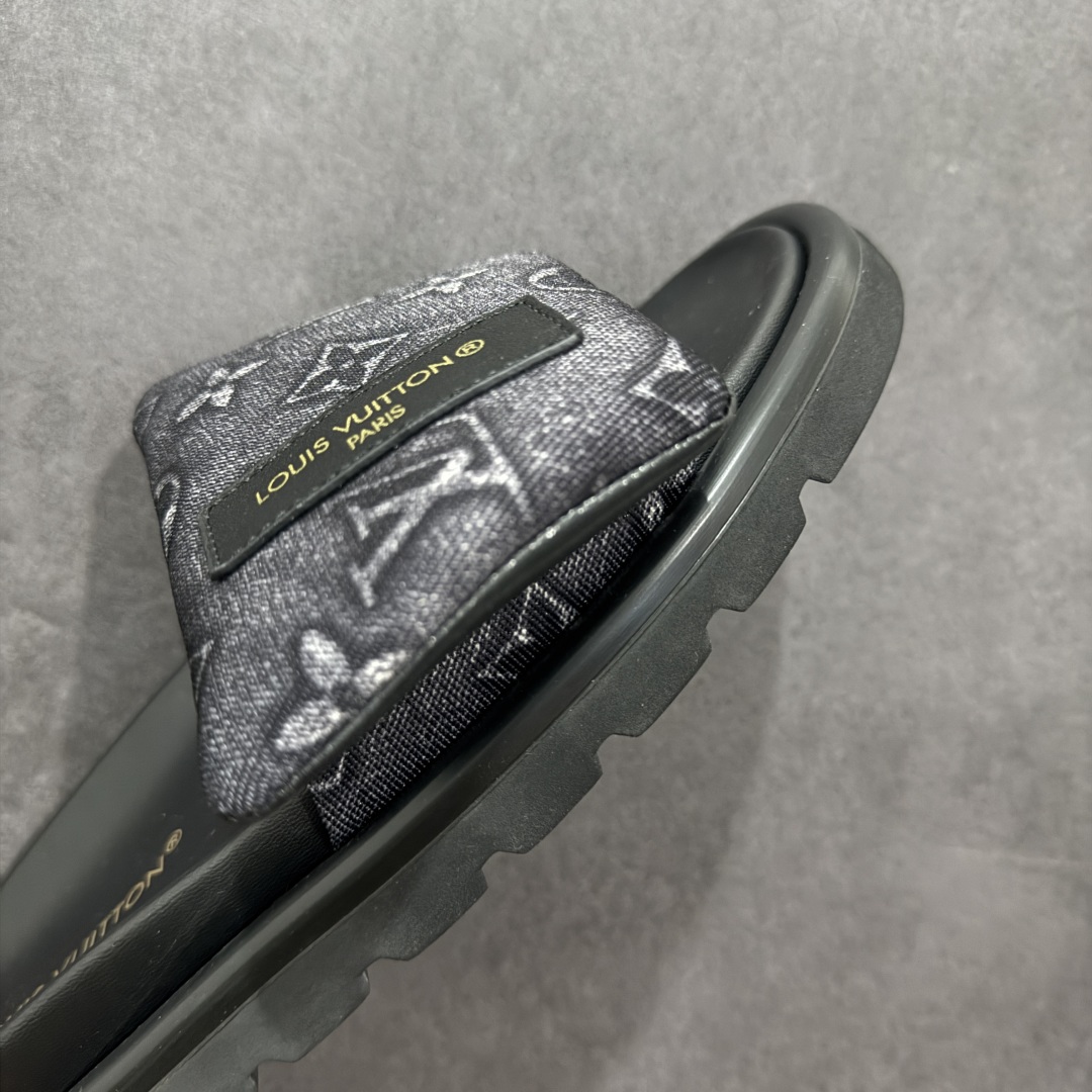 图片[5]-【纯原礼盒版】LOUIS VUITTON 路易威登2024 𝐬𝐬💛春夏最新爆款魔术贴系列 情侣款厚底拖鞋 代购级别稀品上新💫 鞋面：LV进口5D打印花布，牛皮内里 大底：原版开模大底 原版全套礼盒包装 尺码： 35-45 底高4.5cm-选品中心
