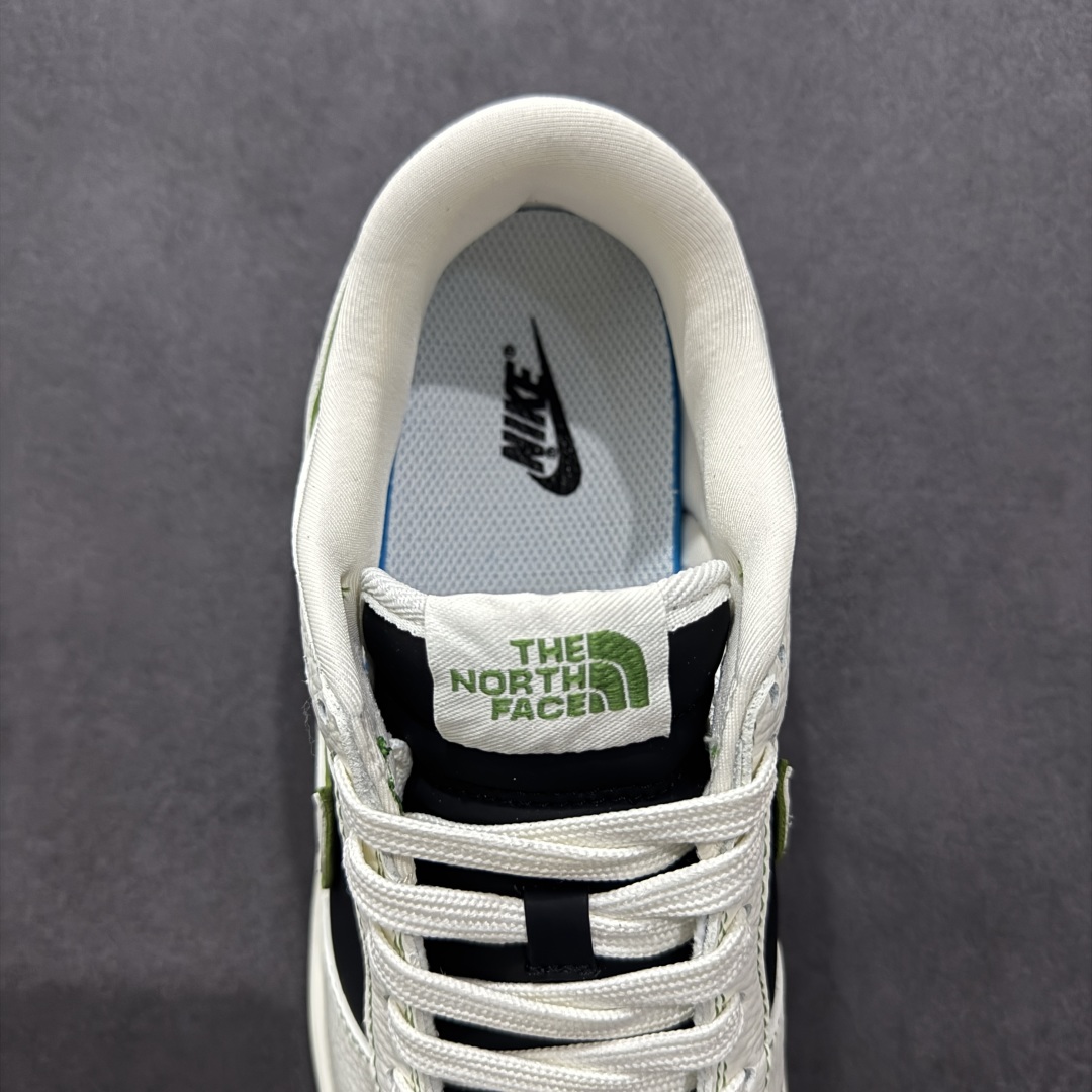  
【定制版】Nike SB Dunk Low 北面联名 奶白黑绿 周年高端定制 低帮休闲板鞋
#定制