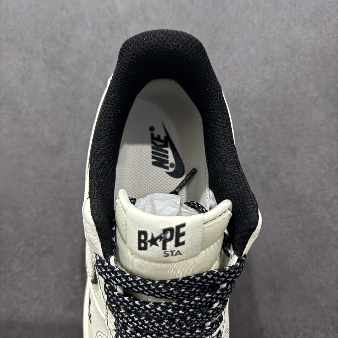  
【定制版】Nike Air Force 1 Low 07 x BAPE 白黑双小钩满天星
原楦头原纸