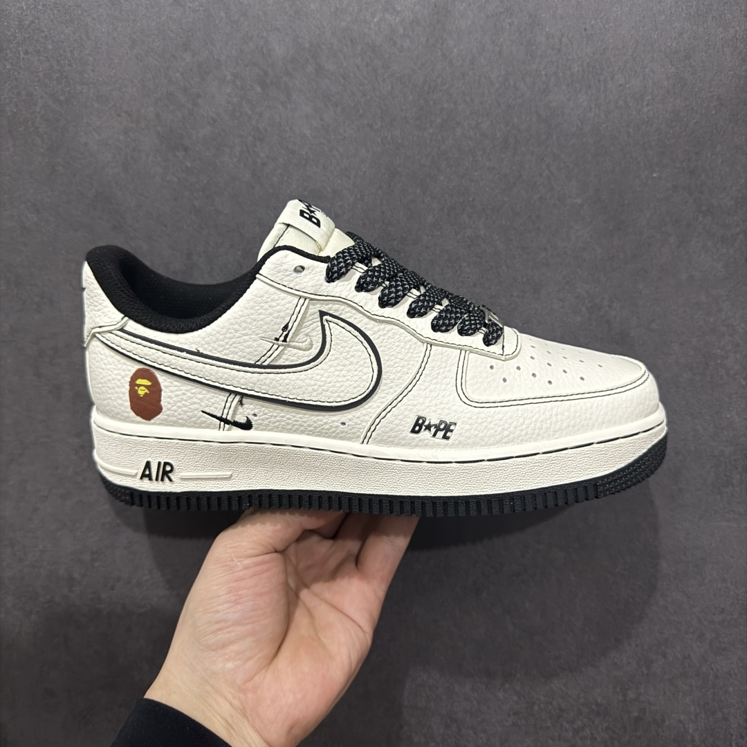  
【定制版】Nike Air Force 1 Low 07 x BAPE 白黑双小钩满天星
原楦头原纸
