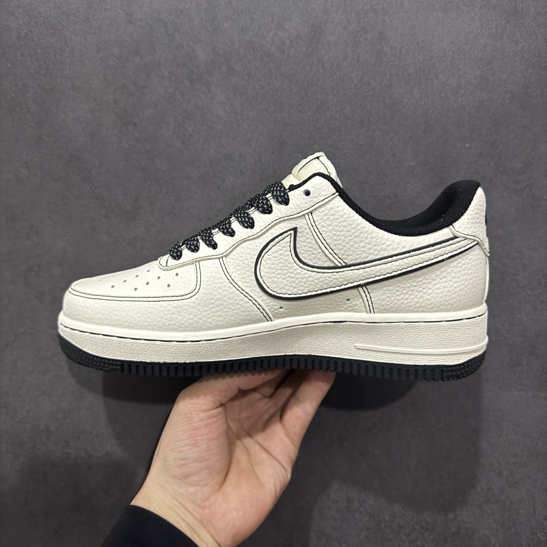  
【定制版】Nike Air Force 1 Low 07 x BAPE 白黑双小钩满天星
原楦头原纸