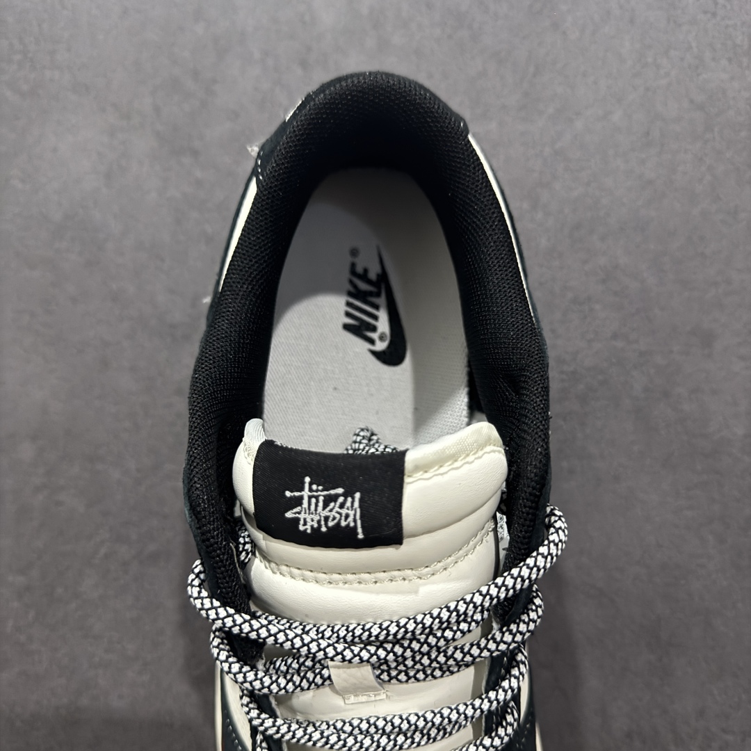  
【定制版】Nike SB Dunk Low x Stussy 黑白双小钩满天星
纯原大厂出品 极力推
