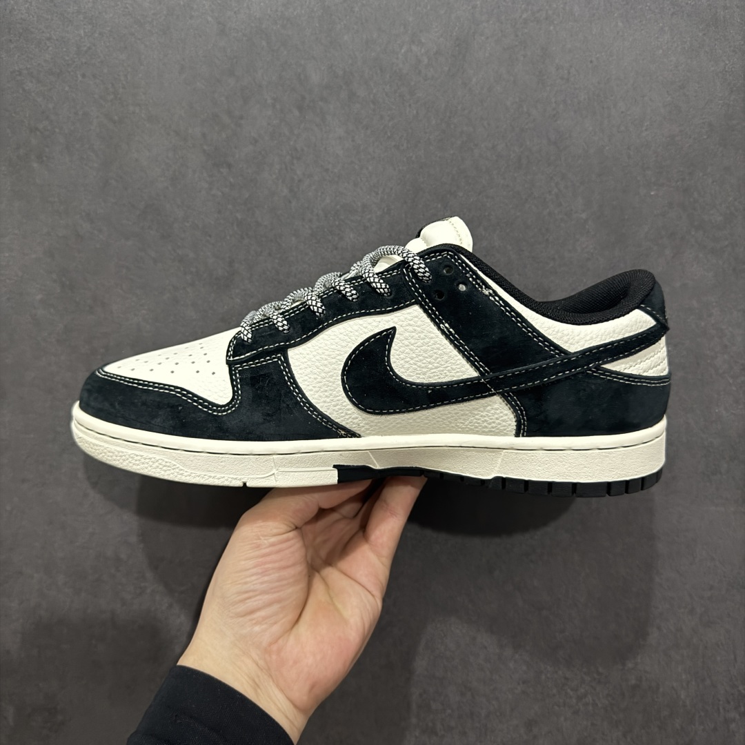  
【定制版】Nike SB Dunk Low x Stussy 黑白双小钩满天星
纯原大厂出品 极力推