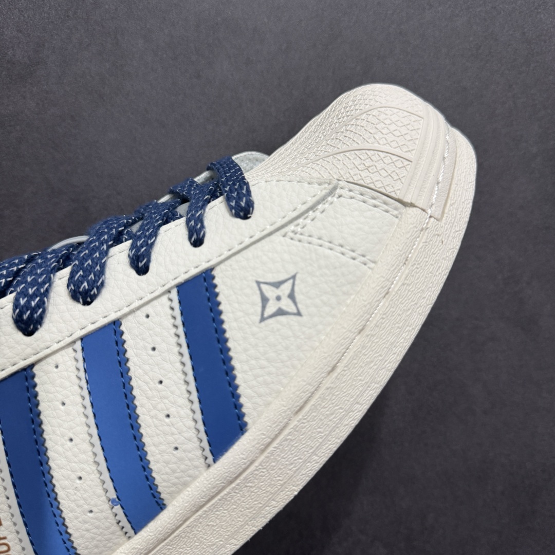  
【定制版】AD Originals Superstar x Louis Vuitton 白蓝
采用全