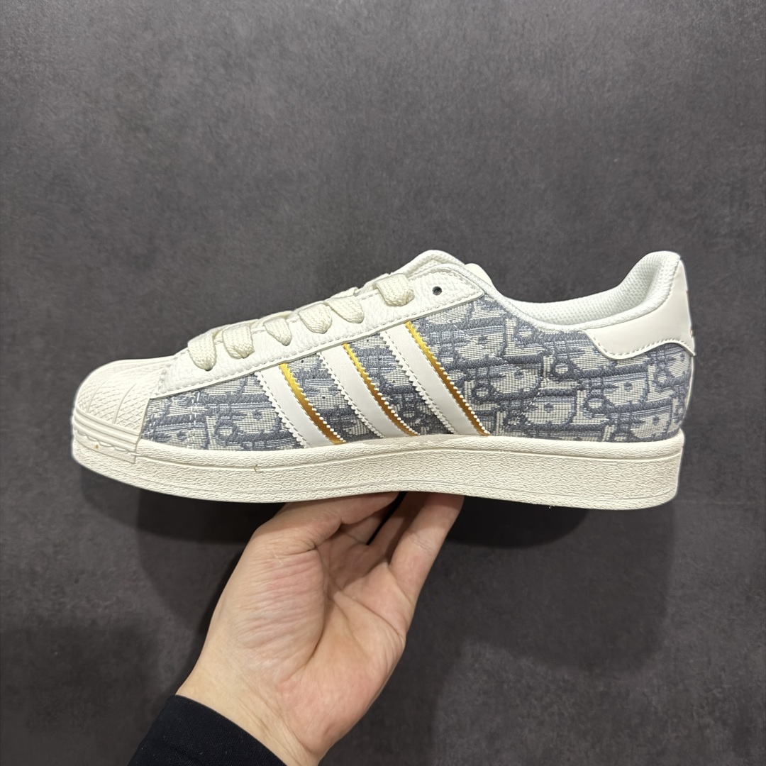   
【定制版】AD Originals Superstar x GUCCI 白灰
采用全新头层拼接皮革