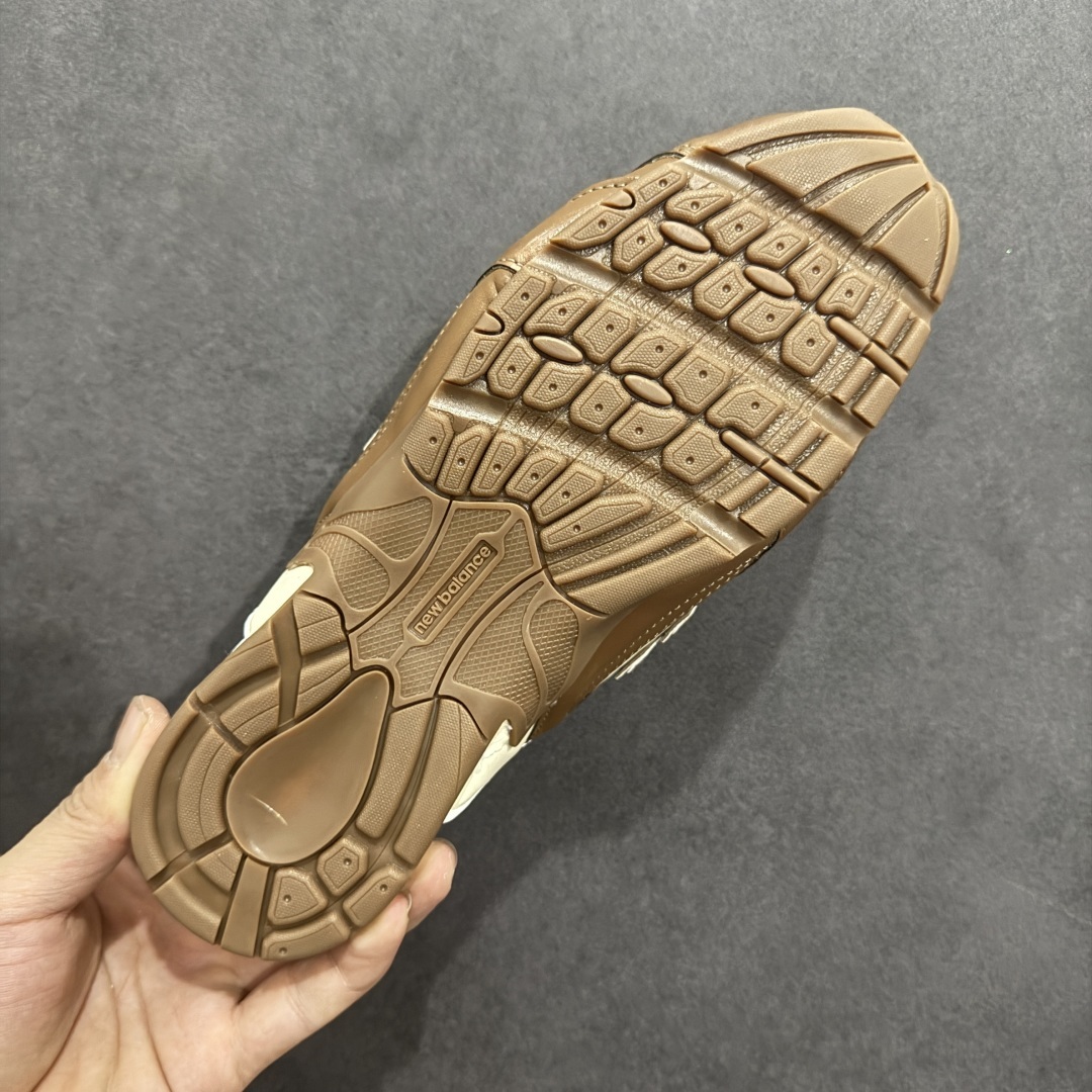 【公司级】MiuMiu x New Balance 530系列 意大利奢侈品牌/缪缪联名款 低帮经典