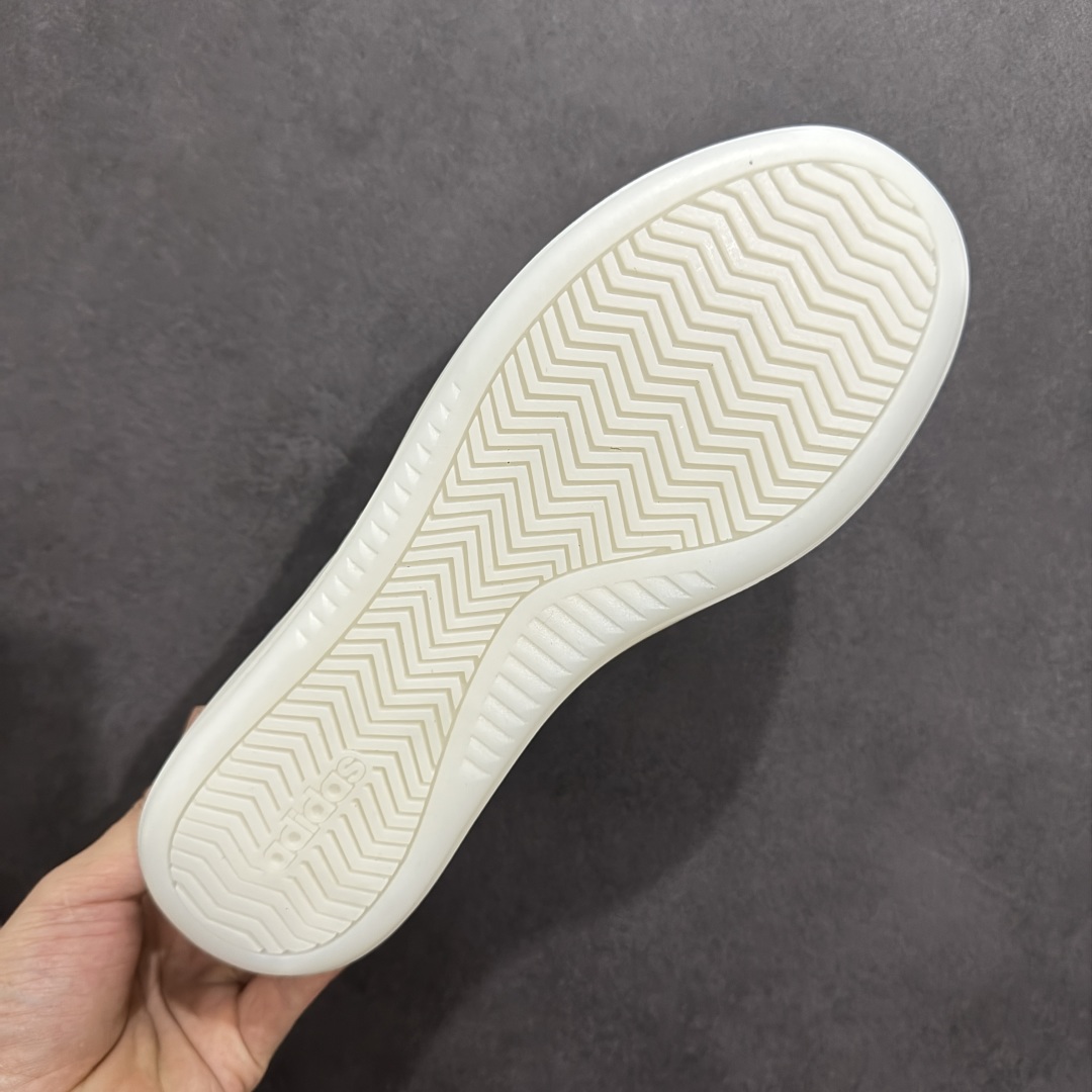  
【公司级】Adidas Barreda Decode 阿迪舒适减震低帮休闲板鞋

货号：JI231