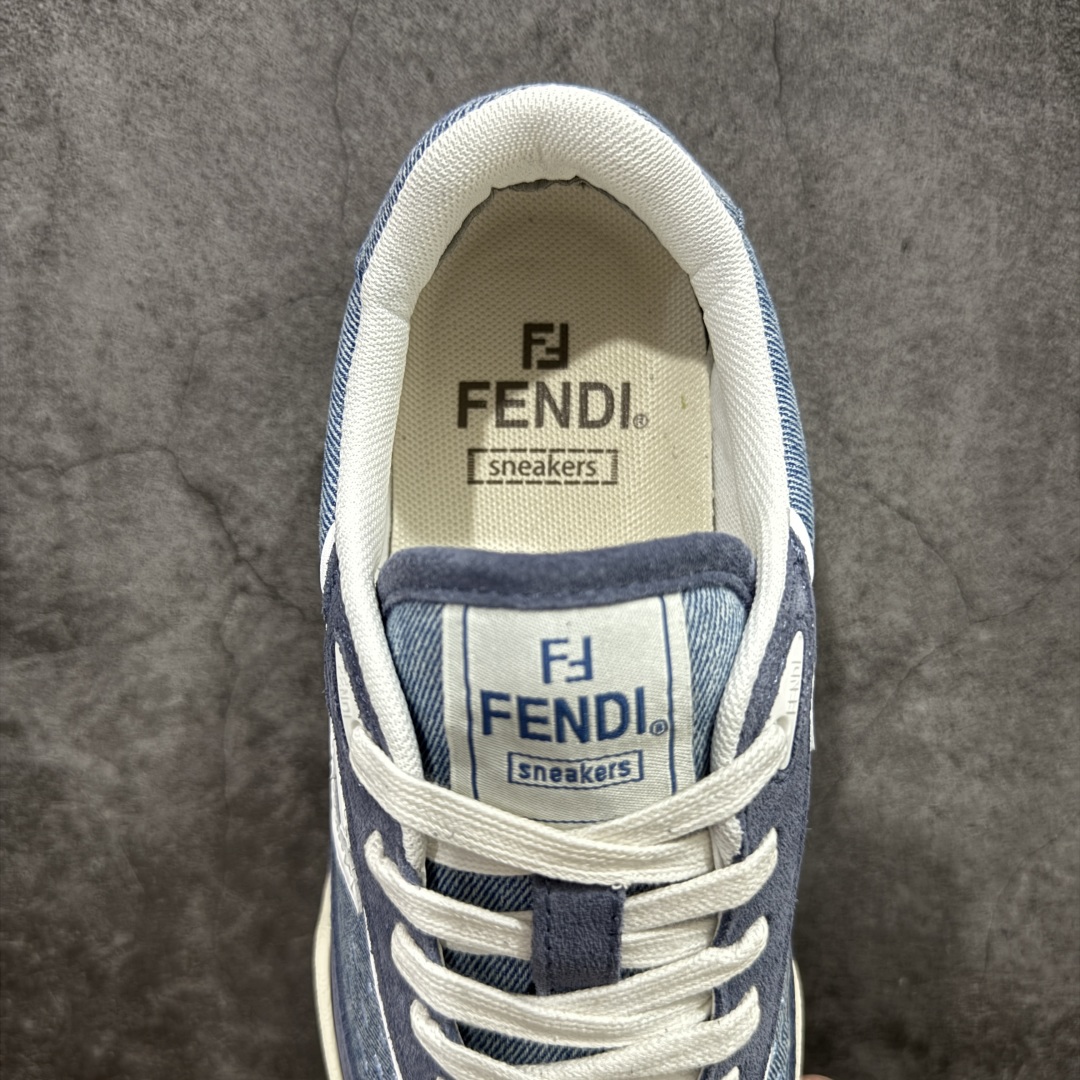 图片[8]-【广东纯原版本】Fendi芬迪match系列 情侣款 休闲运动板鞋原版购入开发 做货 这款FENDI Match系带运动鞋。鞋面饰有小穿孔 白色皮革材质 带米色绒面材质细节 抹茶绿皮革FF贴花 橡胶鞋底 侧面带FENDI字样配合送专柜精美包装 原版定制进口头层牛皮进口定制透气网里 原版开模TPU双色组合底 底厚 3CM 尺码 39 40 41 42 43 44 45 46-选品中心