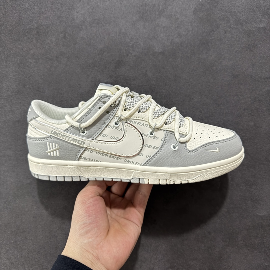 300  【定制版】Nike SB Dunk Low UN系列 绑带字幕白勾 周年高端定制 低帮休闲板鞋 DM6868-079