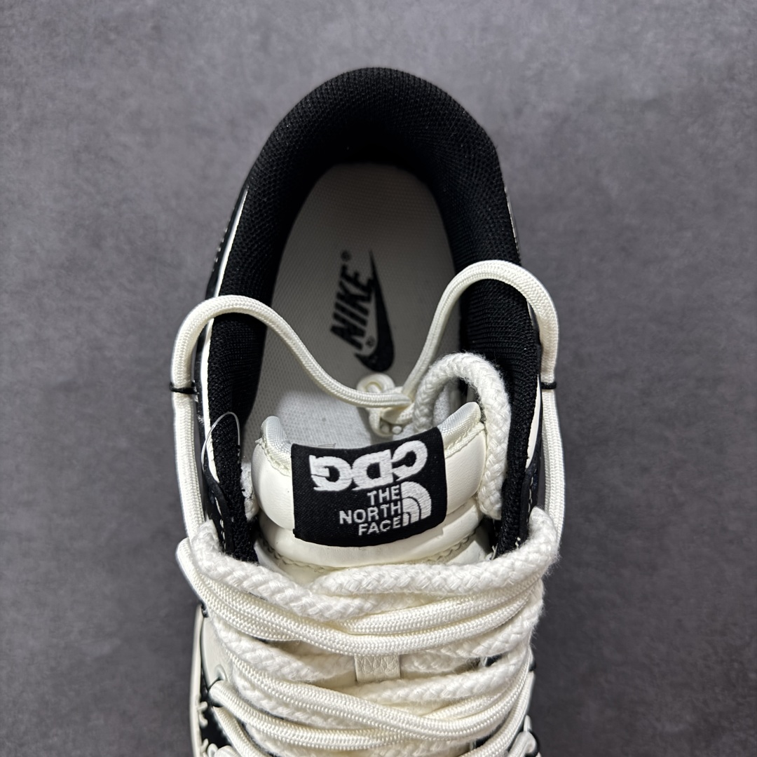 300  【定制版】Nike SB Dunk Low 北面系列 绑带黑白黑勾 周年高端定制 低帮休闲板鞋 YX5066-287