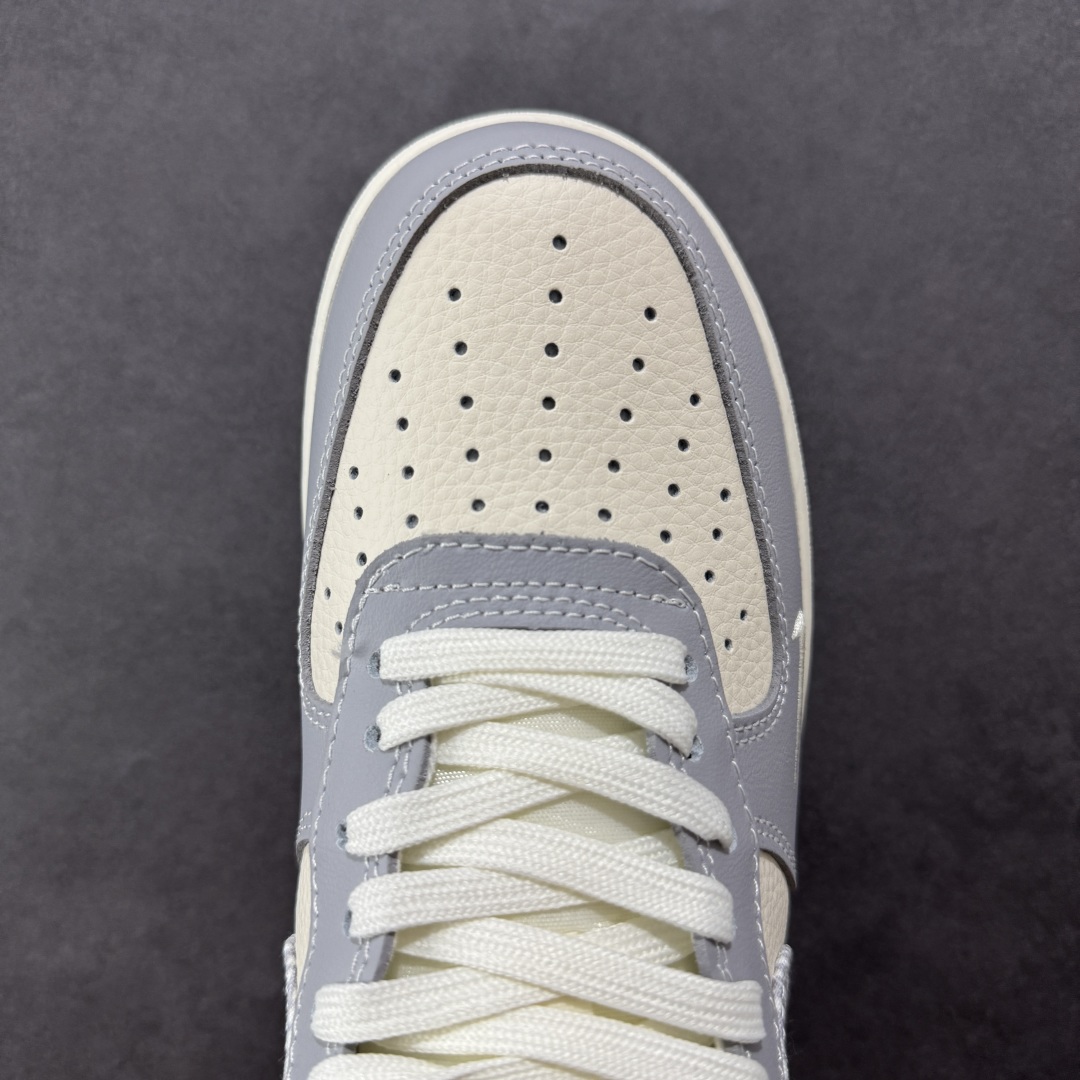 260  【定制版】Nike Air Force 1'07 Low Supreme联名 亮灰生胶 空军一号低帮休闲板鞋 KK1988-075