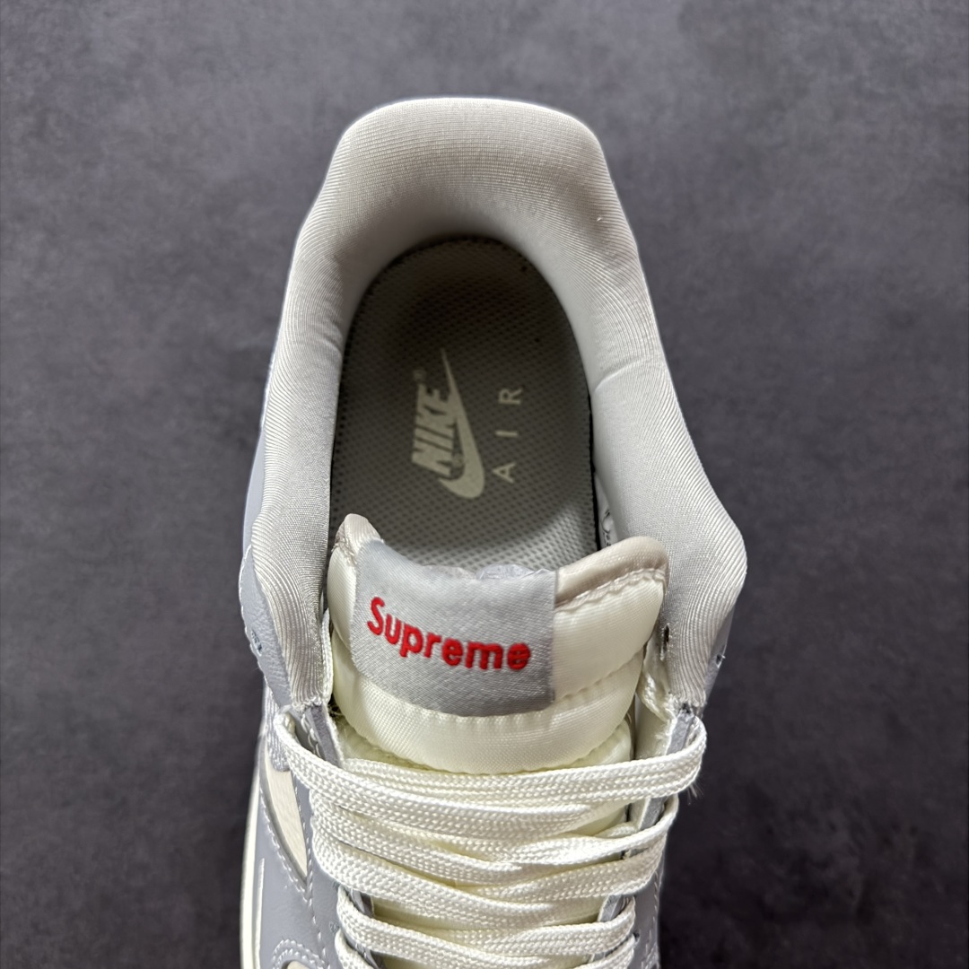 260  【定制版】Nike Air Force 1'07 Low Supreme联名 亮灰生胶 空军一号低帮休闲板鞋 KK1988-075