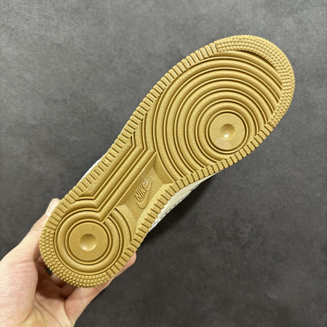 260  【定制版】Nike Air Force 1'07 Low Supreme联名 亮灰生胶 空军一号低帮休闲板鞋 KK1988-075