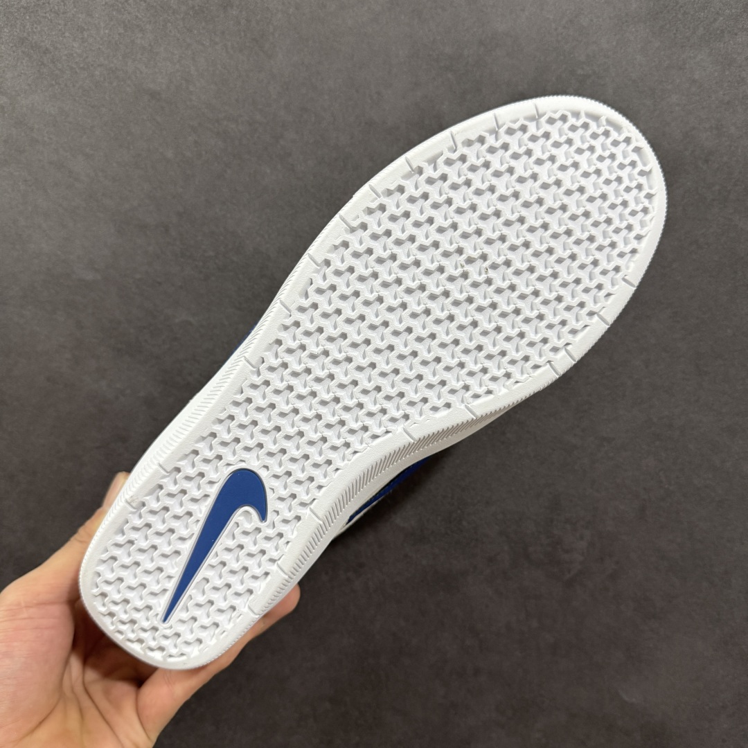 图片[9]-【纯原版】NK SB Force 58 空军58系列低帮休闲运动滑板板鞋 CZ2959-007 市面最高版出货 区别市场通货便宜版本 质感细节 中底鞋垫都不一样 欢迎对比 鞋面由帆布和麂皮拼接 层次感丰富 搭配硫化外底 耐磨耐穿 鞋舌及中底后跟处饰有SB Logo 表明鞋款身份 采用包边设计 经久耐穿 硫化结构则有效提升灵活性 穿上这款全新推出的创意力作 助你耀动街头 尺码：36 36.5 37.5 38 38.5 39 40 40.5 41 42 42.5 43 44 45-选品中心