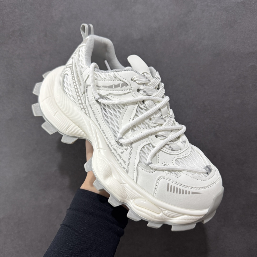 图片[3]-【公司级】GG-CC Chunky Low休闲时尚运动厚底增高老爹鞋系列 广东大厂出品 完美细节 25ss春季新款厚底增高 大长腿 时髦look轻松定格 不费力展现率性氛围 高档银盒 酷帅机能风不规则设计大底 双鞋带拼色造型设计 轻便舒适百搭 GGcc厚底增高简直就是小个子的快乐! 不管怎么搭都好看~ 尺码： 35 36 37 38 39 40-选品中心