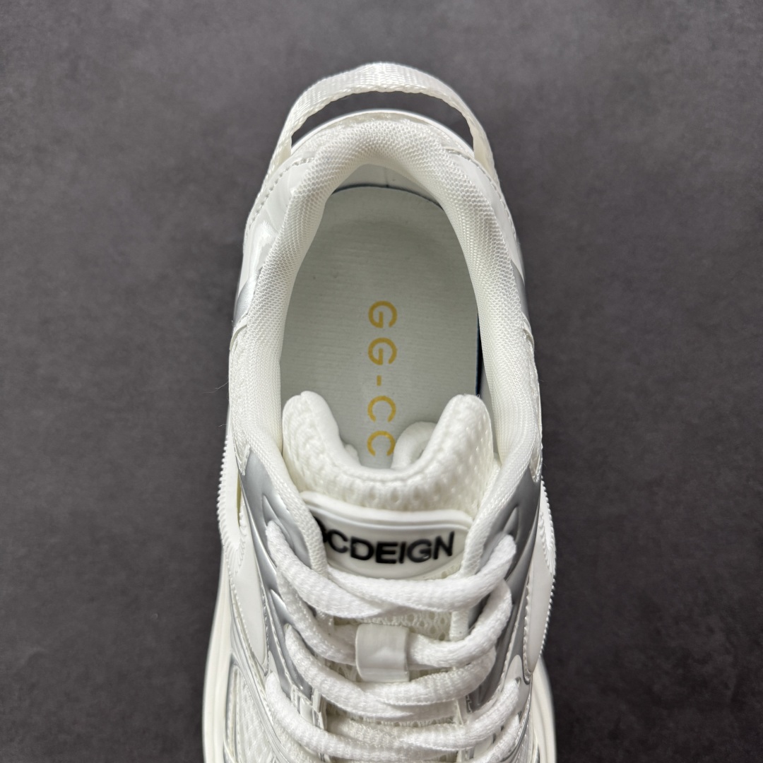 图片[7]-【公司级】GG-CC 银角大王7cm厚底增高休闲运动老爹鞋系列 #广东大厂出品 7CM厚底增高 星河粒子 银白色 银角大王 完美细节 25ss春季新款厚底增高 大长腿 时髦look轻松定格 不费力展现率性氛围 高档银盒 酷帅机能风不规则设计大底 拼色造型设计 轻便舒适百搭 GGCC银白配色好温柔 三层组合月牙底 柔软有弹性的月牙底和增加舒适度显腿长的7cm增高 长时间走路和站立都不累脚舒适度和少女感 厚底增高 不管怎么搭都好看~ 尺码： 35 36 37 38 39 40-选品中心