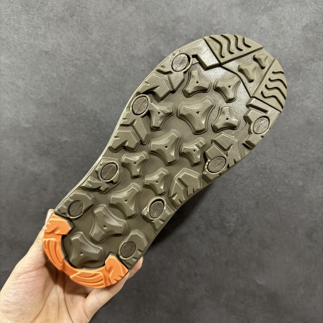 图片[9]-【公司级】ECCO爱步男鞋夏季新款户外凉鞋 沙滩鞋男鞋 越野系列 酷爽夏日出行 褪去厚重和繁琐的束缚 百看不厌的拼接鞋面，个性走势畅游盛夏 鞋面采用抽绳扣，适应各种脚型 防撞鞋头构造 橡胶半包结构 形成防撞保护 避免磕碰 采用MD按摩垫脚，U型结构包裹脚跟缓解疲劳 后跟魔术贴条 粘合强防止掉脚 回弹轻便鞋底 耐磨抗老化，具有较强抓地性和耐磨性，稳固支撑 尺码：38 39 40 41 42 43 44 45（皮鞋码）-选品中心