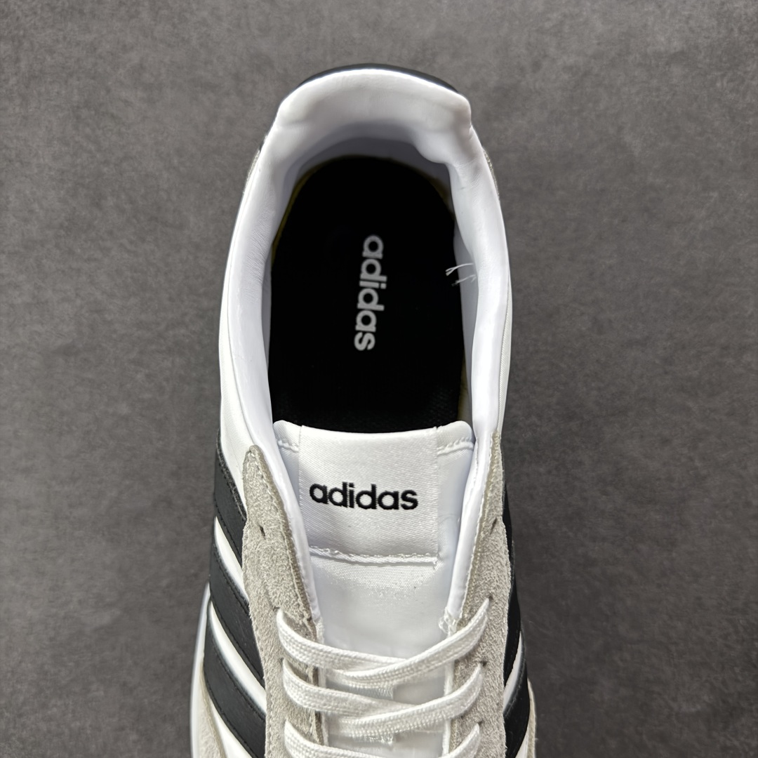 180  Adidas Barreda Decode 阿迪舒适减震低帮休闲板鞋  JI2315