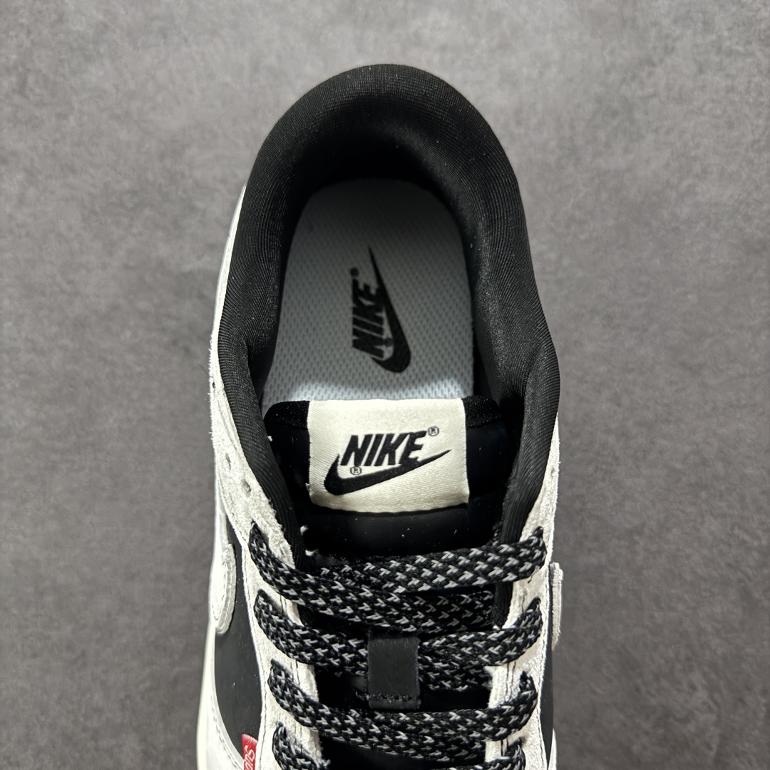 200  【定制版】Nk SB Dunk Low Supreme联名-麂皮米黑红 周年高端定制 低帮休闲板鞋  QF1568-147
