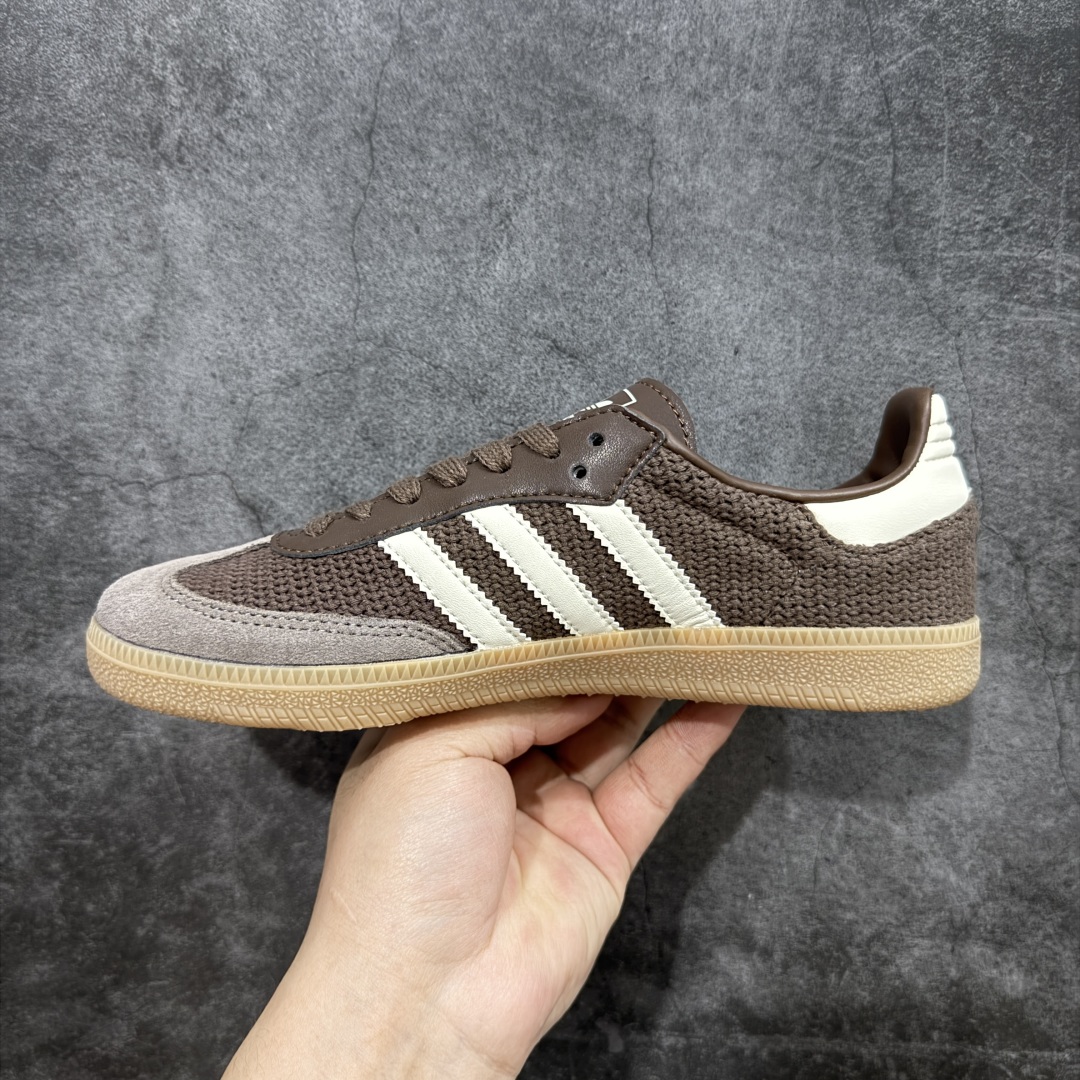  
【正确版】Adidas Samba OG 桑巴舞街头系列德训运动板鞋 
采用固色翻毛皮组合牛剖革鞋面
