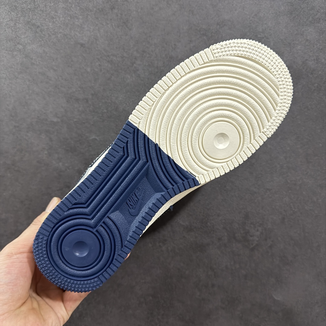 定制版海外限量发售NIke Air Force 1 '07 Low “斯图西联名——双拼火焰”空军一号 低帮 运动鞋 XS1958-555