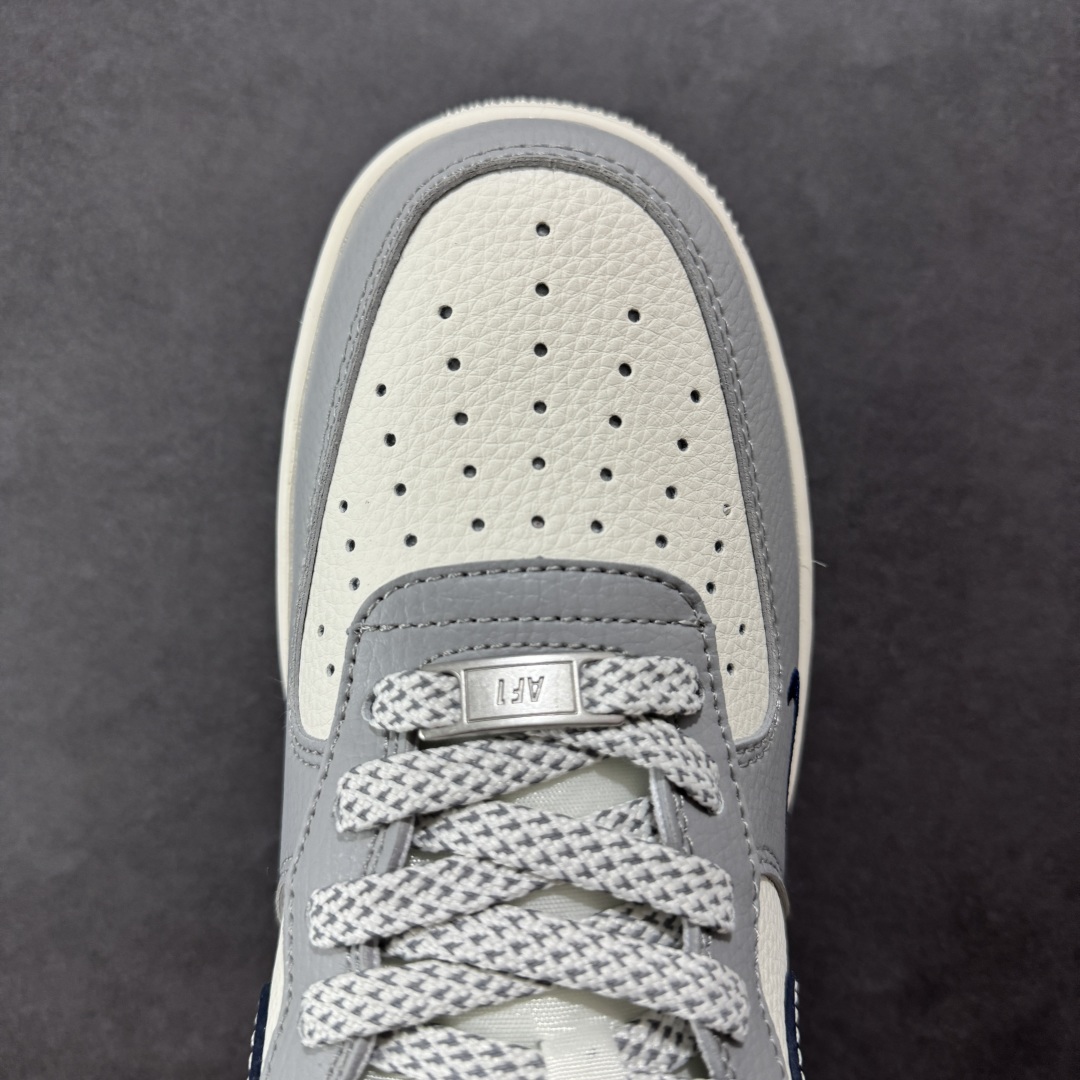定制版海外限量发售NIke Air Force 1 '07 Low “斯图西联名——双拼火焰”空军一号 低帮 运动鞋 XS1958-555