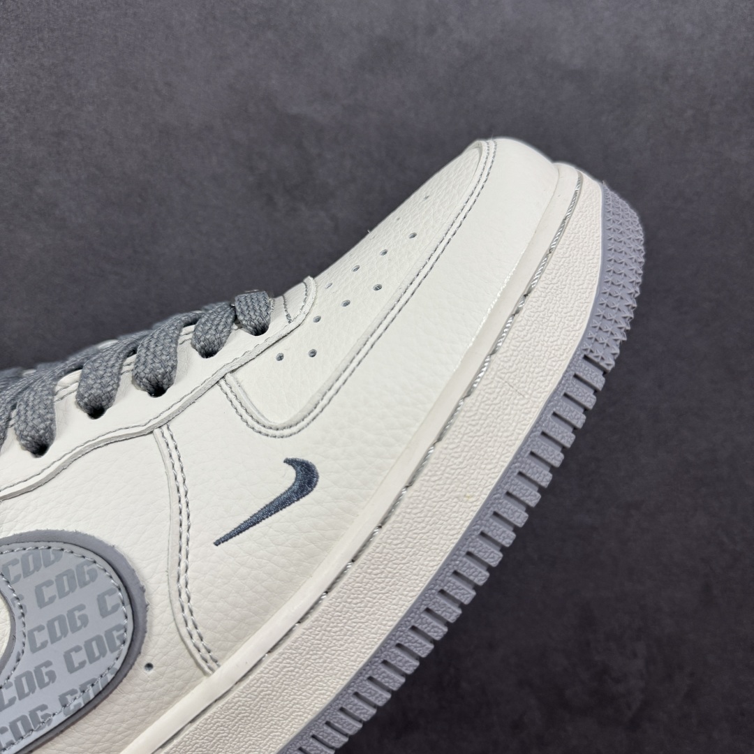 260 定制版海外限量发售！NIke Air Force 1 '07 Low “北面联名——CDG米灰勾”空军一号 低帮 运动鞋 休闲鞋 HH7518-052