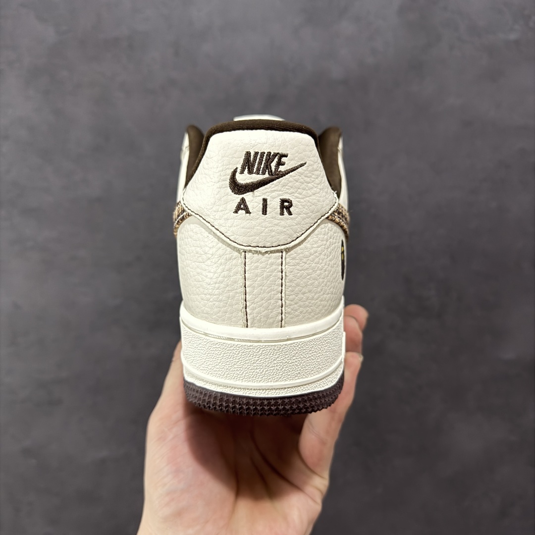 260 定制版海外限量发售！NIke Air Force 1 '07 Low “Bape联名——米棕花格”空军一号 低帮 运动鞋 DF0188-052