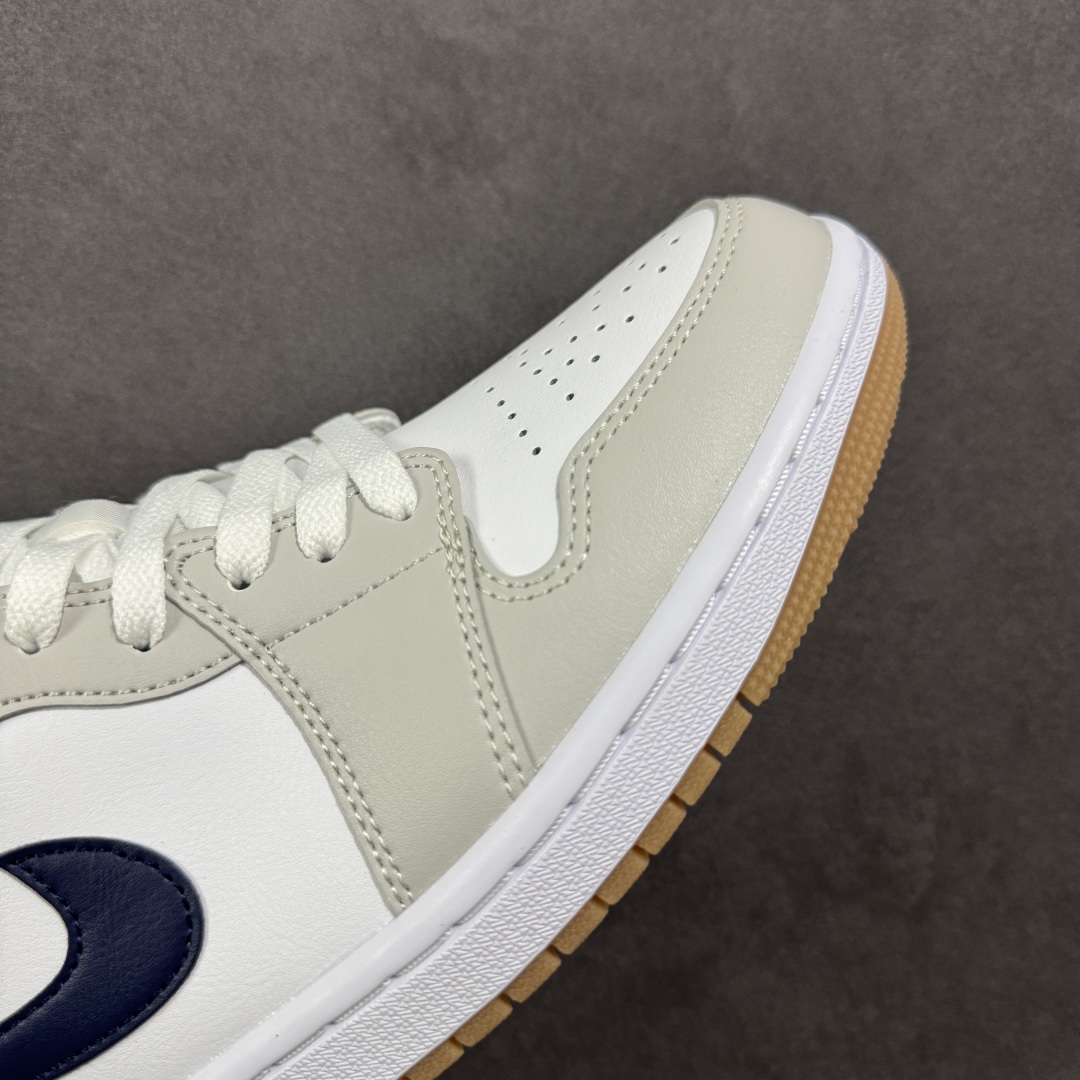 图片[5]-【小dt版本】Air Jordan AJ1 Low 低帮 白灰蓝 553558-146 全新流水线出品 DT版本唯一平替选择 市场第二梯队最强版 全部原鞋开发 原楦原纸板开发 全鞋电脑针车 原厂内置全掌气垫 原盒内在原标 唯一Zp原版鞋带绑法 免检产品 全新2022版型 全头层皮料 完美零毛边处理 原厂配置全掌气垫 价格定位良心 尺码：36 36.5 37.5 38 38.5 39 40 40.5 41 42 42.5 43 44 44.5 45 46-选品中心