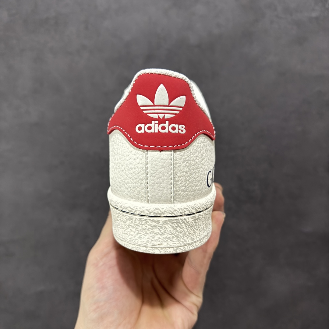  
【定制版】AD Originals Superstar x GUCCI 白红
采用全新头层拼接皮革材