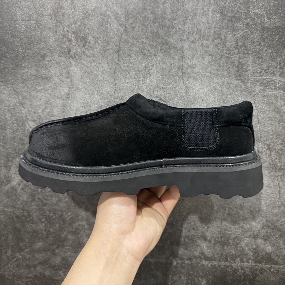 
【纯原版】UGG 2025 春季新款 Hybird 塔斯曼系列男鞋#
鞋面采用牛剖层 内里透气网面 
