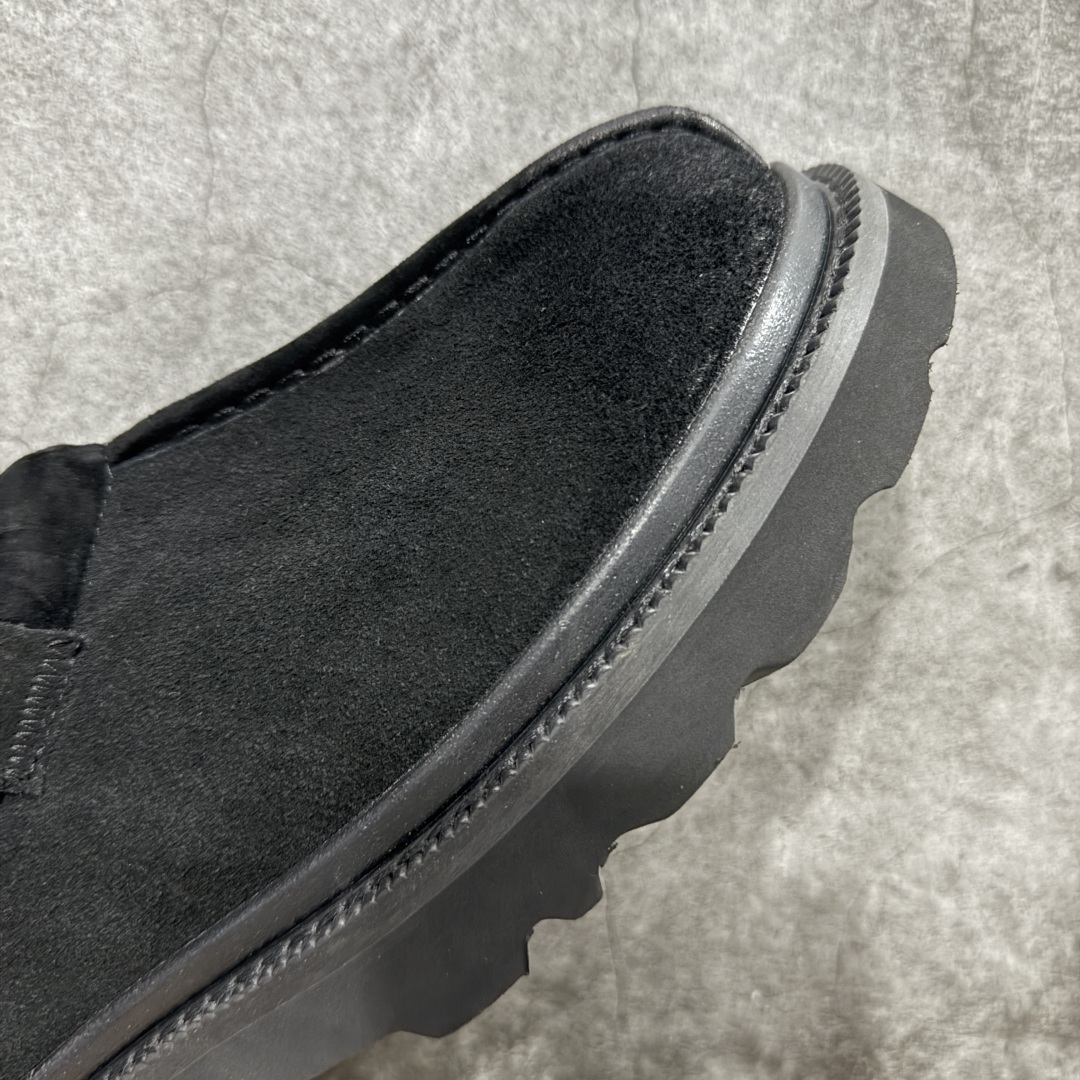 
【纯原版】UGG 2025 春季新款 Hybird 塔斯曼系列男鞋#
鞋面采用牛剖层 内里透气网面 
