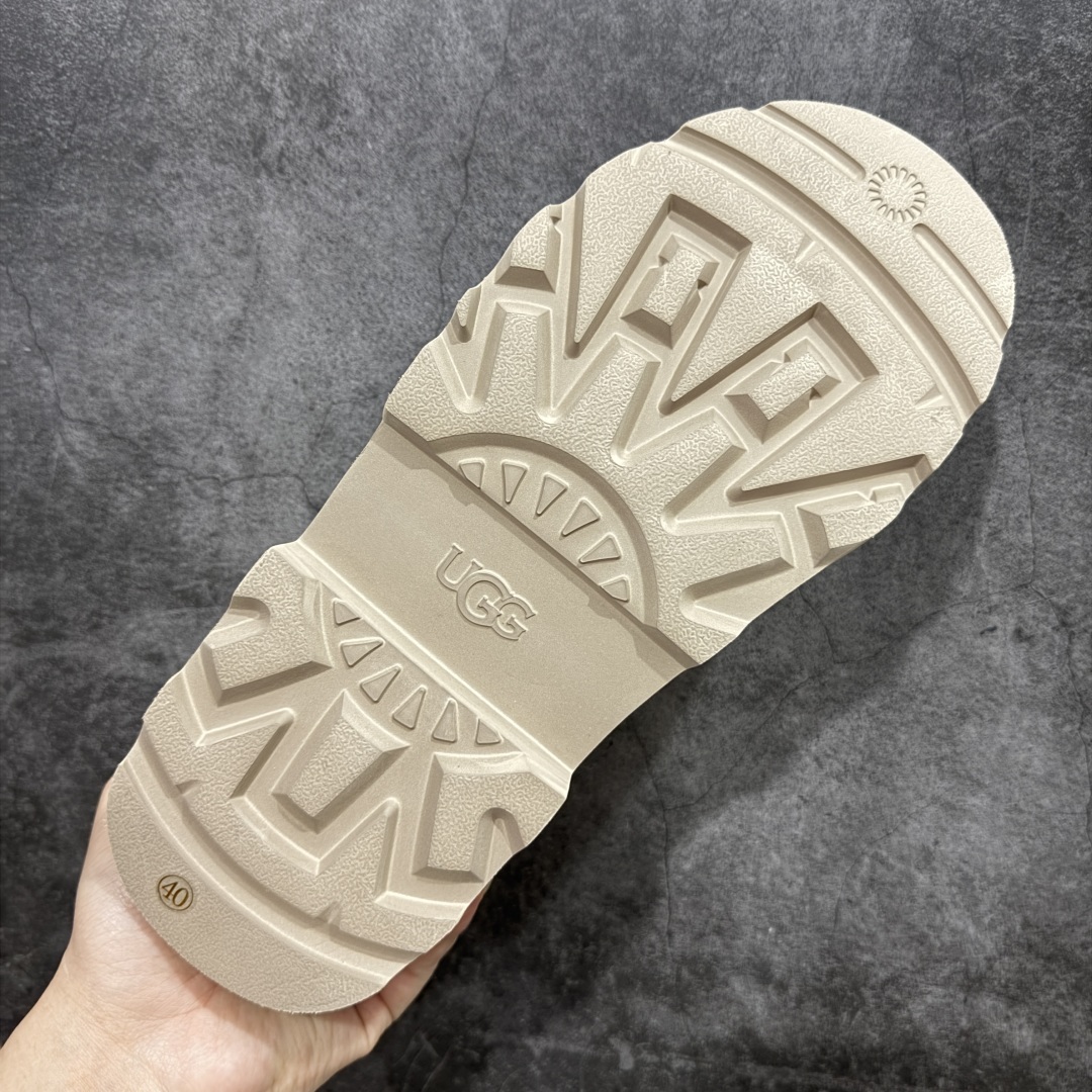 
【纯原版】UGG 2025 春季新款 Hybird 塔斯曼系列男鞋#
鞋面采用牛剖层 内里透气网面 

