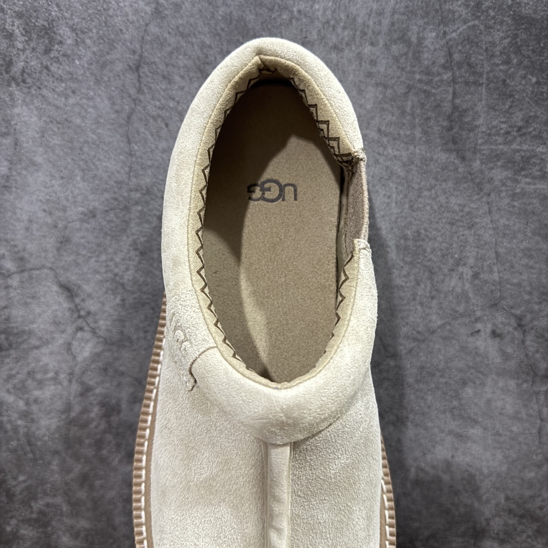 
【纯原版】UGG 2025 春季新款 Hybird 塔斯曼系列男鞋#
鞋面采用牛剖层 内里透气网面 
