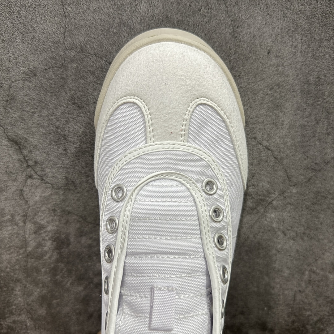 图片[5]-【公司级】DESCENTE CHRON 迪桑特 帆布一脚蹬 复古透气休闲鞋 轻松方便的一脚蹬设计 搭配轻质弹性鞋底 脚感舒适 简洁的帆布鞋面设计适用于多场景穿搭 适合技术路线单日徒步穿着， 舒适而有支撑性，使您充满信心 尺码：36-44（半）-选品中心