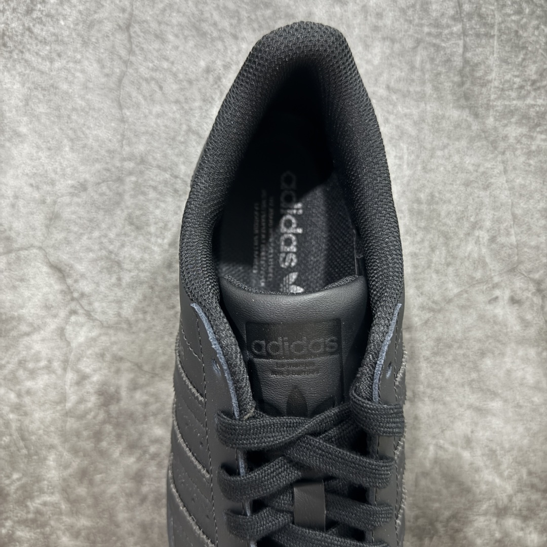 
【奥莱正品单】过验级 Adidas Original Superstar 纯黑贝壳头 EG4957

