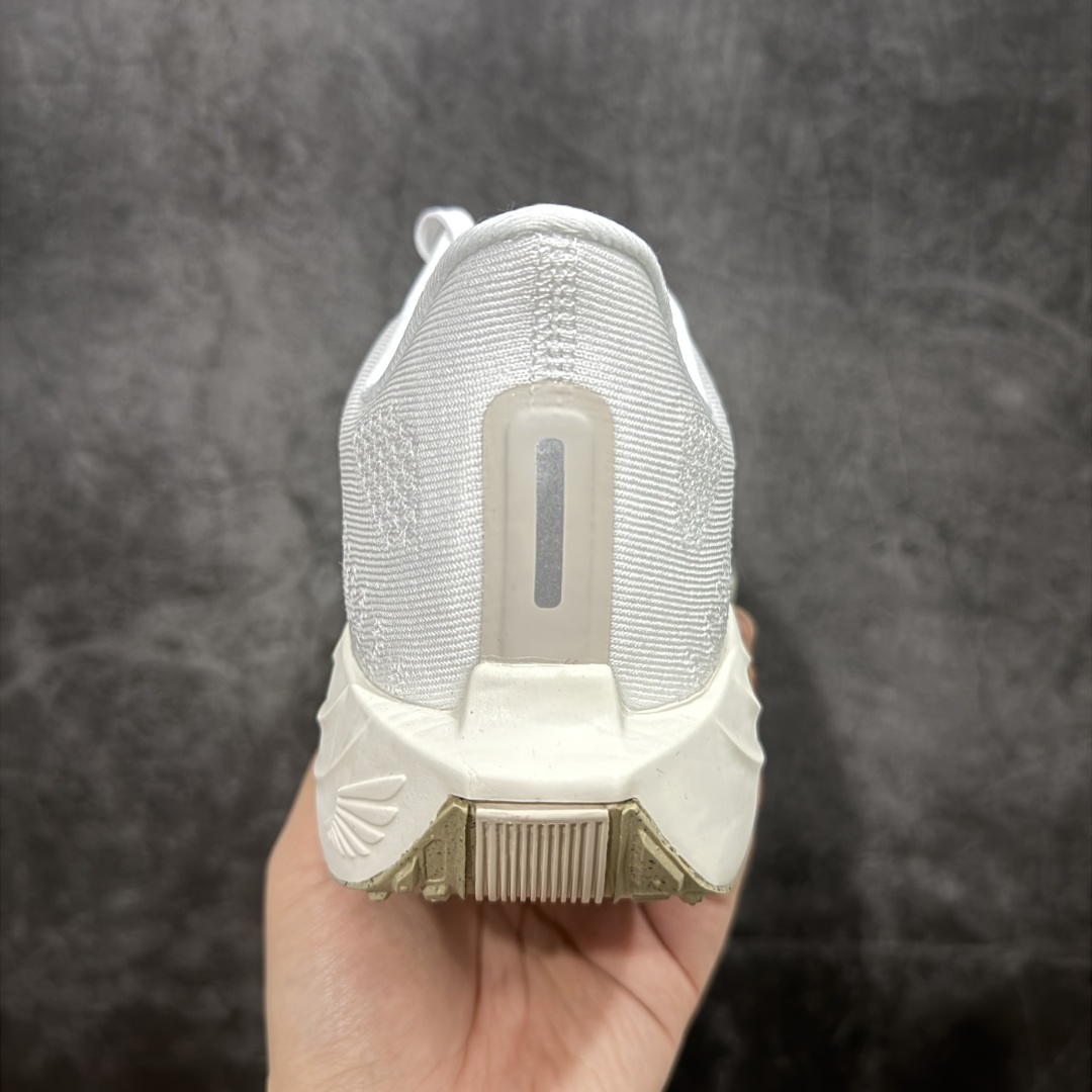  
【XE纯原】Nike Pegasus Plus 超级飞马系列马拉松跑步鞋 FQ7262-100

平