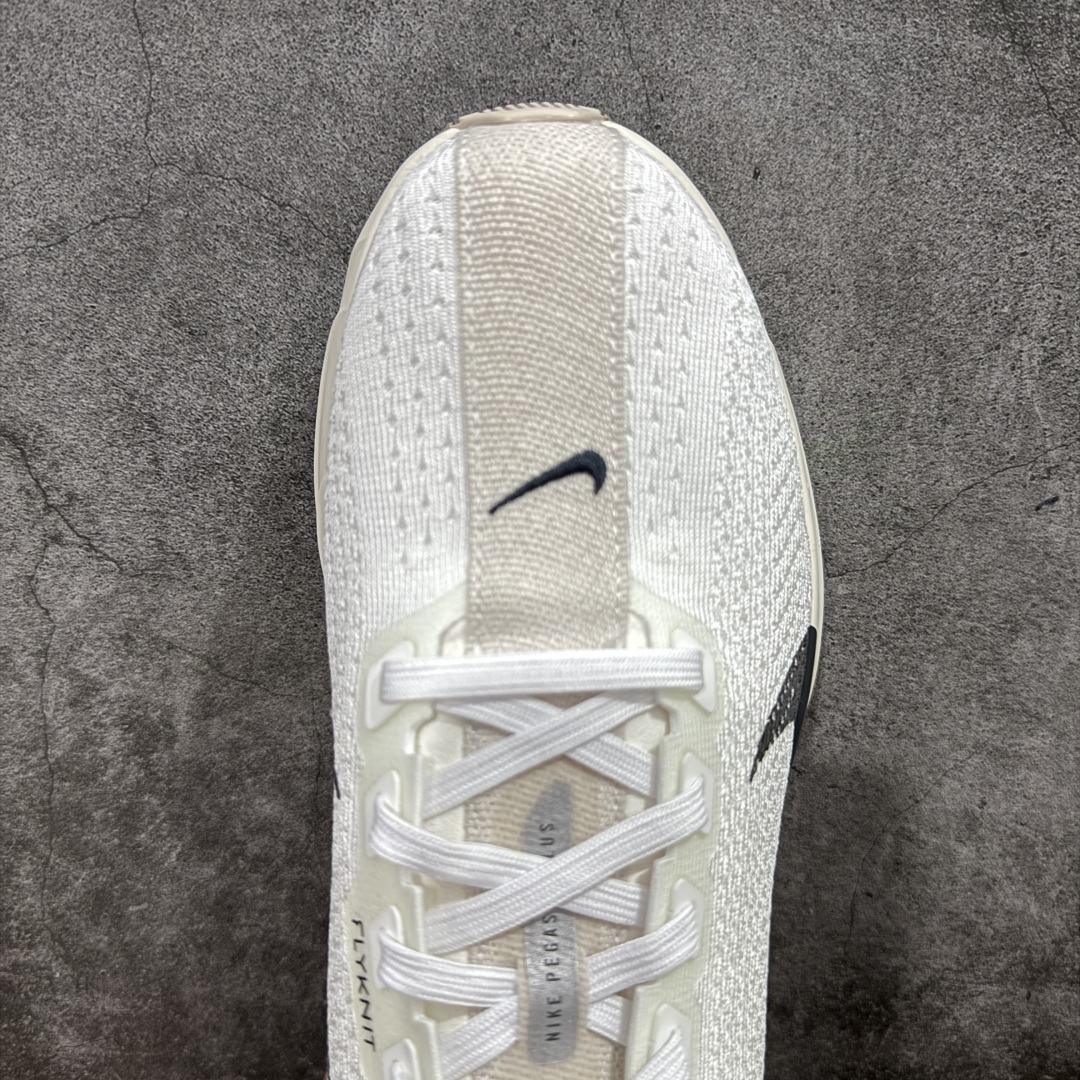  
【XE纯原】Nike Pegasus Plus 超级飞马系列马拉松跑步鞋 FQ7262-100

平