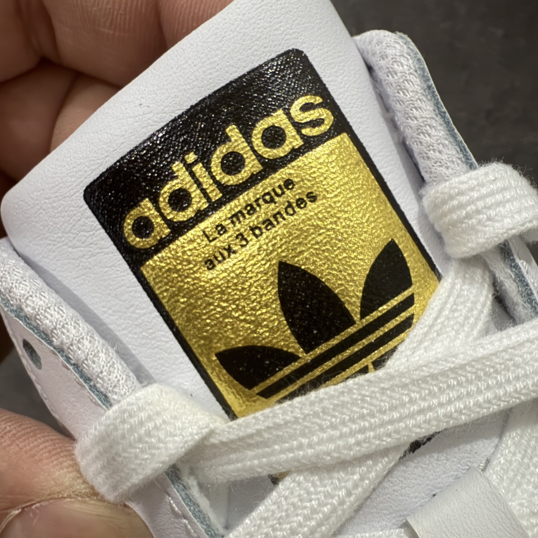 图片[7]-【奥莱正品单】过验级 Adidas Original Superstar 纯白贝壳头 EG4960 市面未流通版 支持对比正品 懂的都懂 市场没有任何版本可以与此对比 无论版型 细节材料 针车烫金都是没有之一的顶级 好价供应 尺码：35.5-45-选品中心