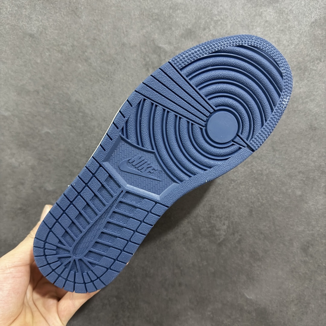 定制版Nike Jordan Air Jordan 1“斯图西联名——米蓝立体勾” 高端定制 低帮 复古 减震 防滑 耐磨 篮球鞋 XS6086-562