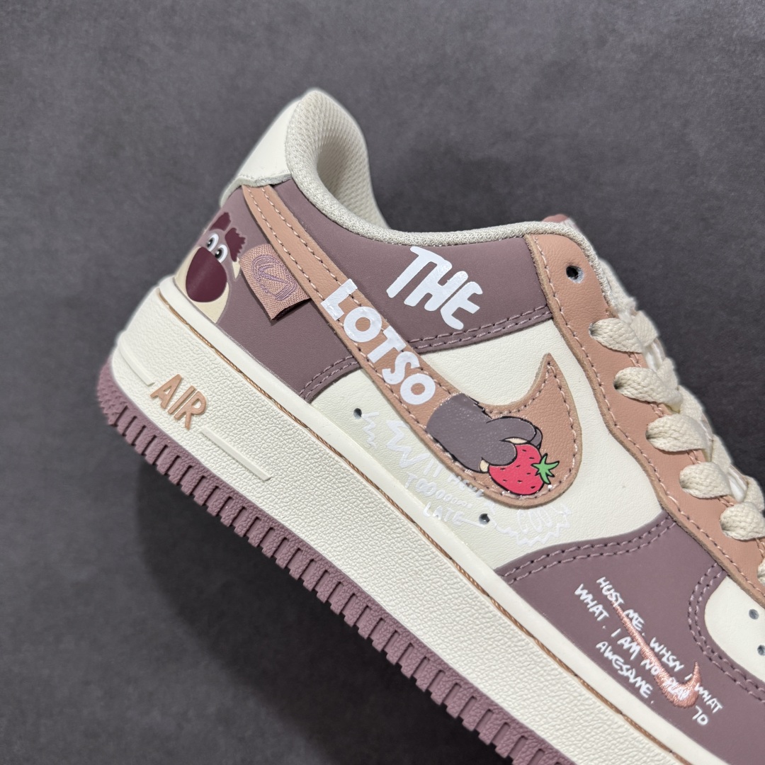 定制版520系列限定 “草莓熊”Nike Air Force 1 “Strawberry Bear”空军一号定制低帮板鞋 DB3301-551