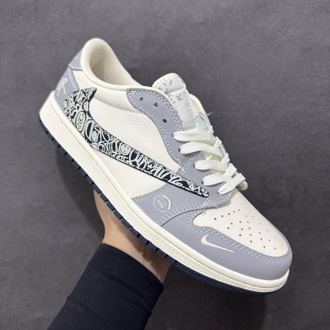 280 定制版Travis Scott x Fragment Design x Air Jordan 1 Low SP AJ1 迪奥联名 浮雕花纹 低帮文化休闲板鞋 XS2024-023