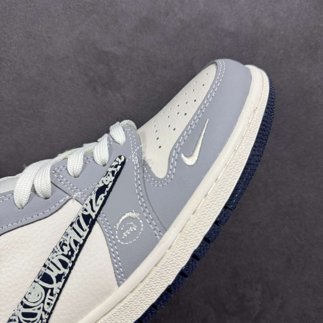 280 定制版Travis Scott x Fragment Design x Air Jordan 1 Low SP AJ1 迪奥联名 浮雕花纹 低帮文化休闲板鞋 XS2024-023